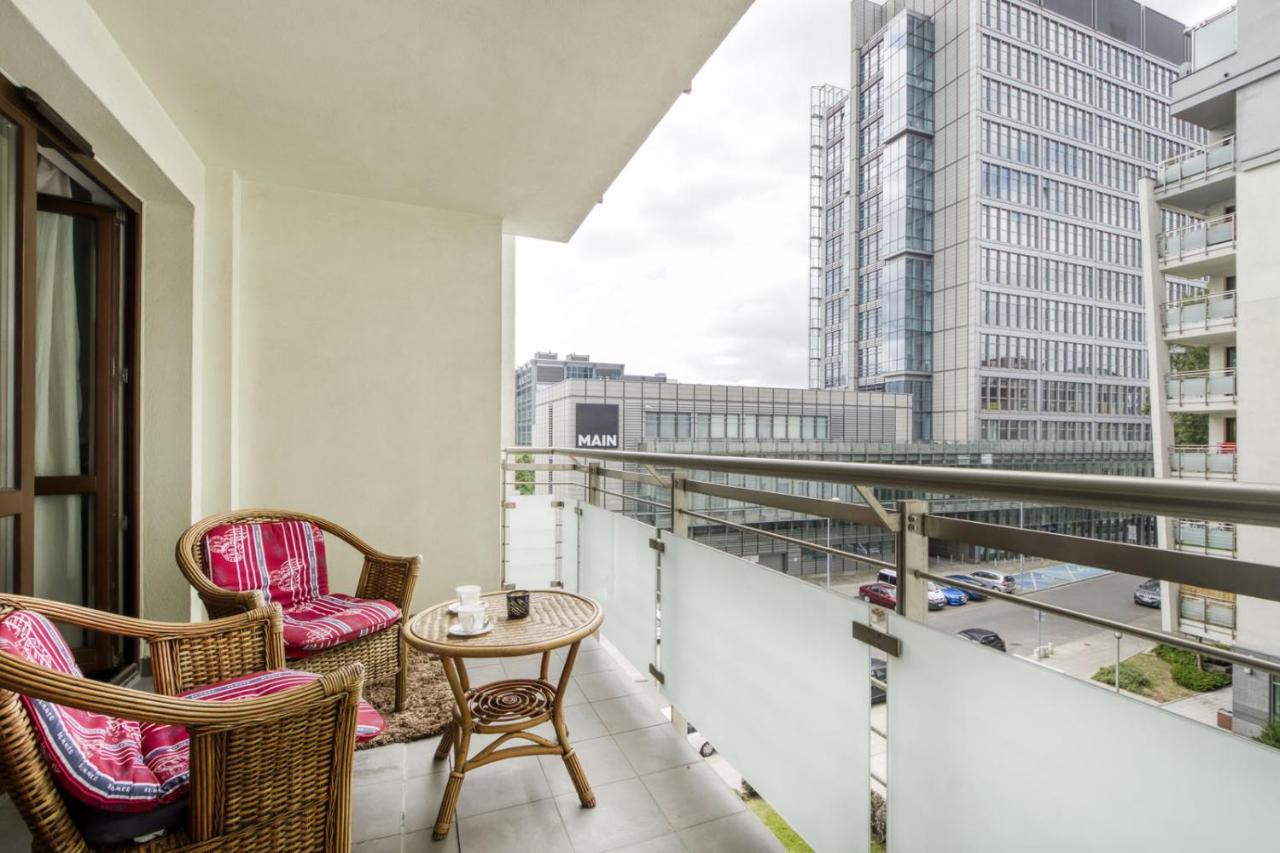 Mg Apartments Gieldowa Варшава Экстерьер фото