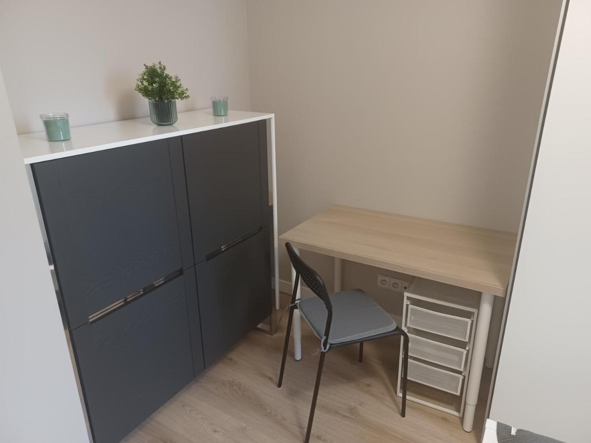 Mg Apartments Gieldowa Варшава Экстерьер фото