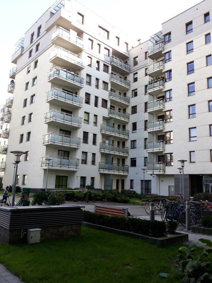 Mg Apartments Gieldowa Варшава Экстерьер фото