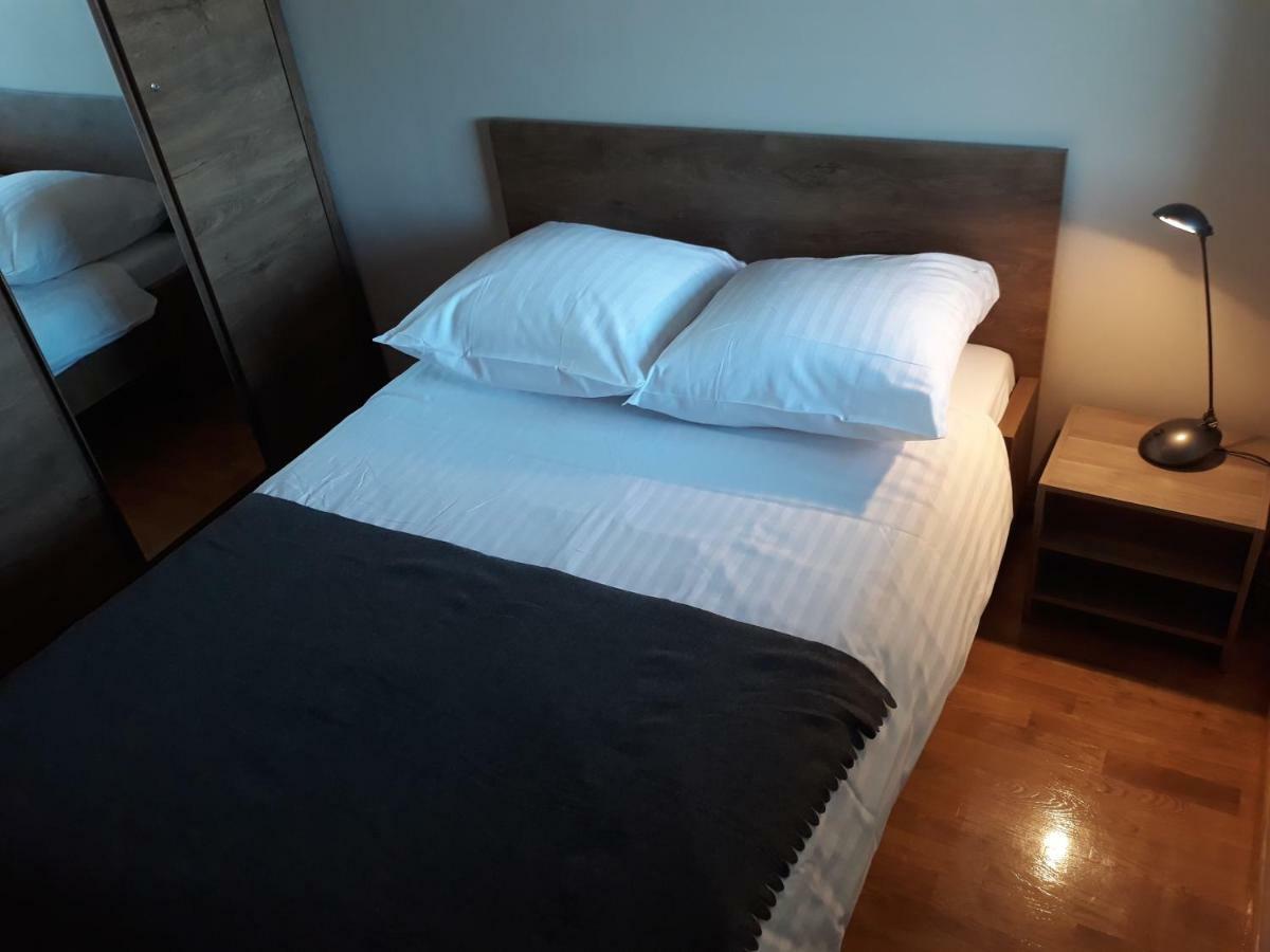 Mg Apartments Gieldowa Варшава Экстерьер фото